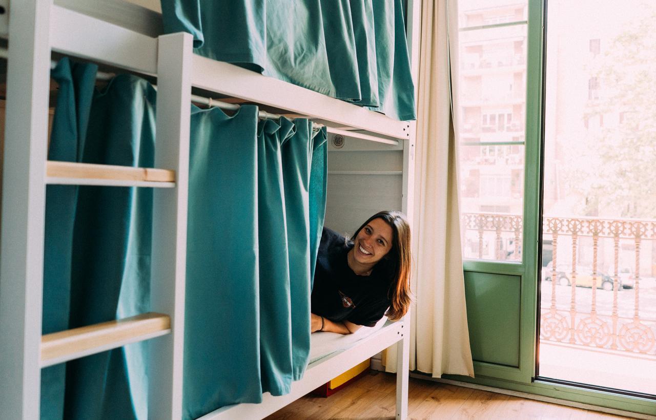 Black Swan Hostel Barcelona Ngoại thất bức ảnh